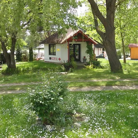Bernsteinsee Blockhaus Ferienhaus *